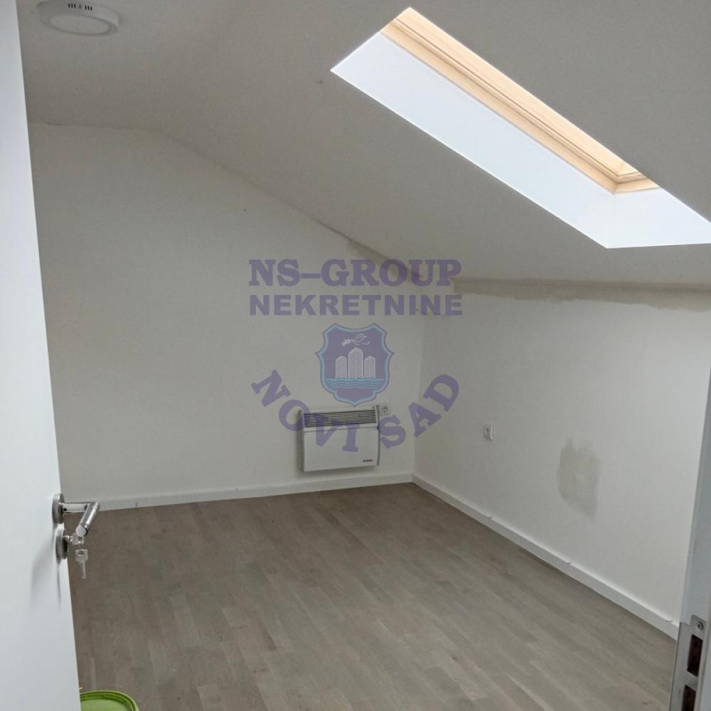 Slika 4 - Dvoiposoban, 63m2, Petrovaradin Novi Sad