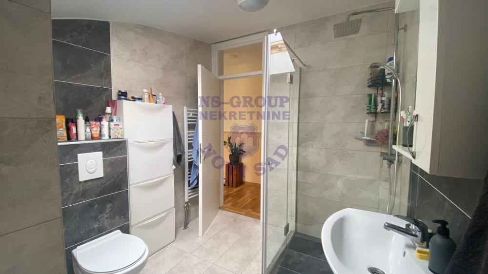 Slika 2 - Četvorosoban, 90m2, Petrovaradin Novi Sad