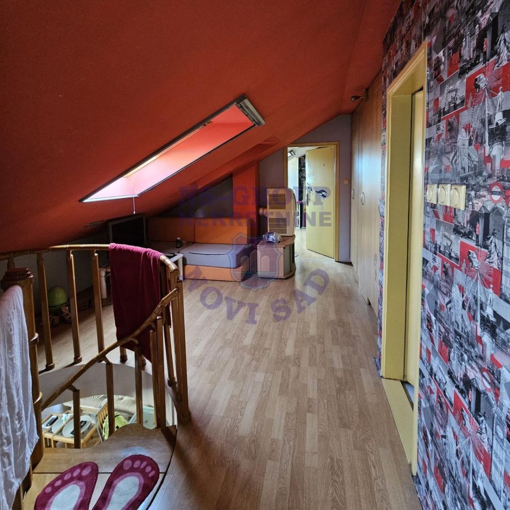 Slika 6 - Četvorosoban, 91m2, Salajka (Partizanska ulica) Novi Sad