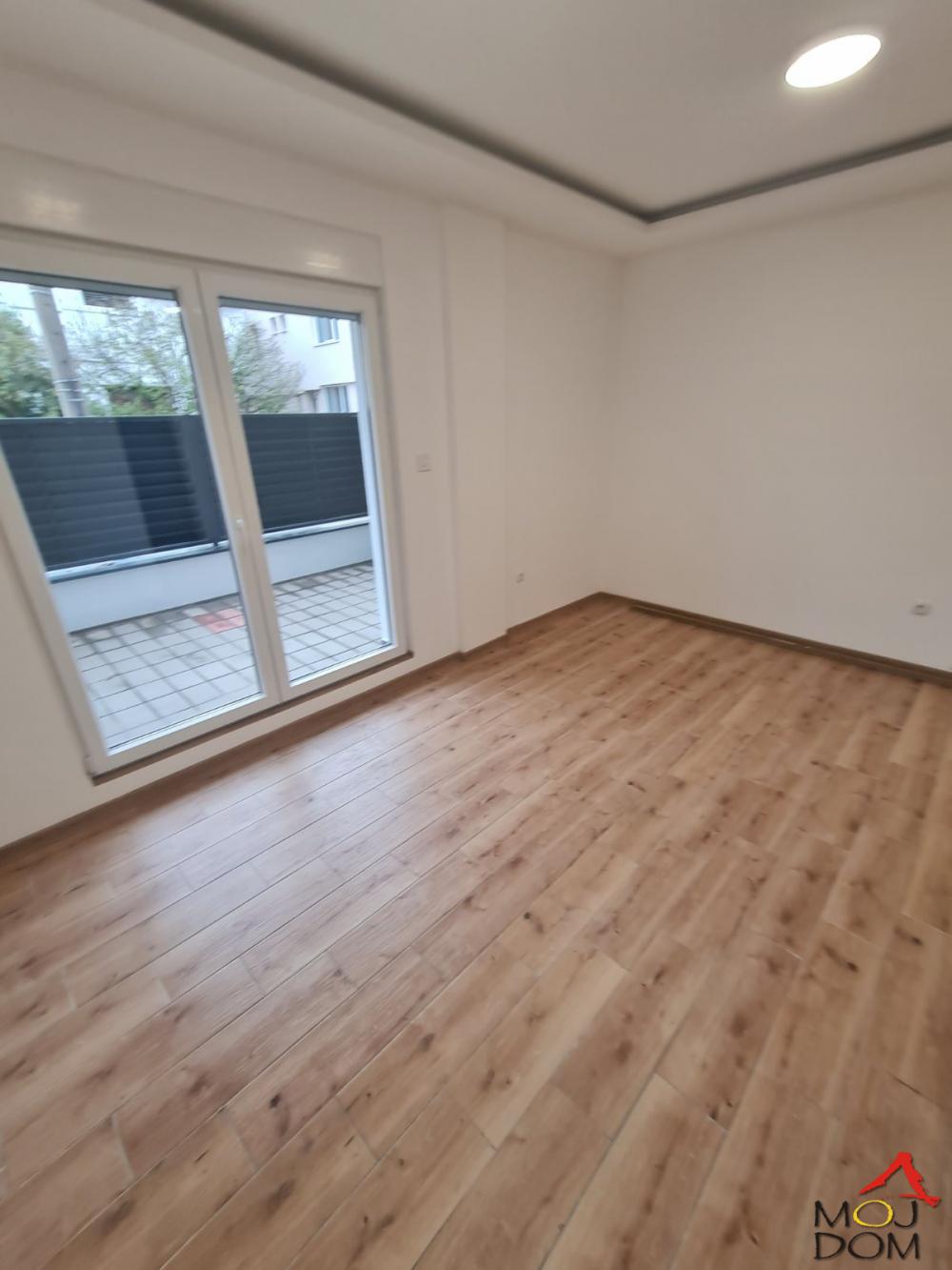 Slika 2 - Stan,NOVI SAD,TELEP,kv: 23, € 64850, ID: 1031357