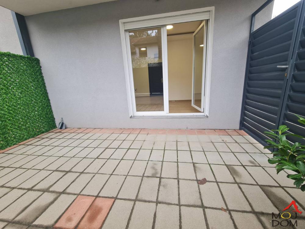 Slika 9 - Stan,NOVI SAD,TELEP,kv: 23, € 64850, ID: 1031357