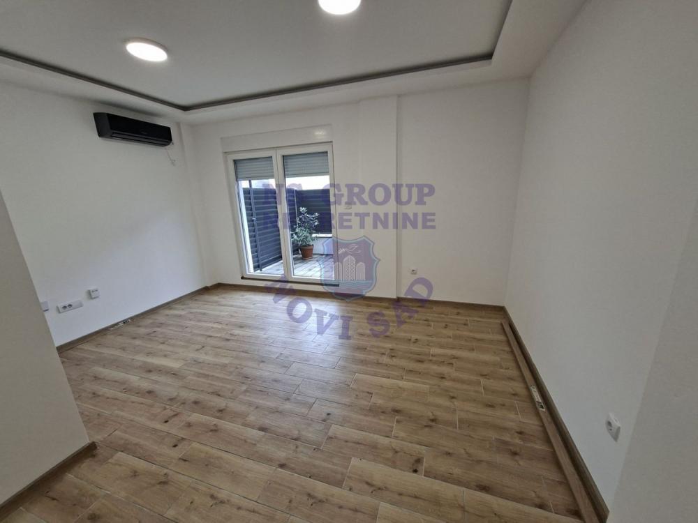 Slika 1 - Savršena garsonjera - POVOLJNO