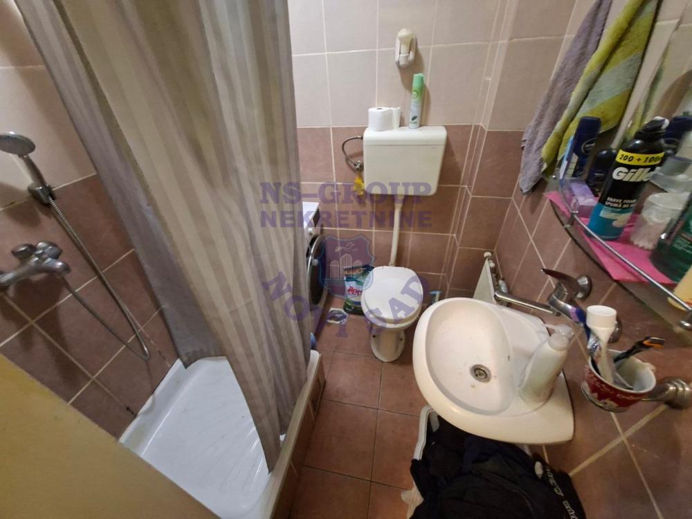 Slika 4 - Jednoiposoban, 24m2, Bulevar patrijarha Pavla (Somborski bulevar) Novi Sad