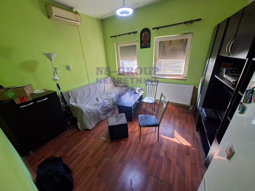 Glavna slika -Jednoiposoban, 24m2, Bulevar patrijarha Pavla (Somborski bulevar) Novi Sad