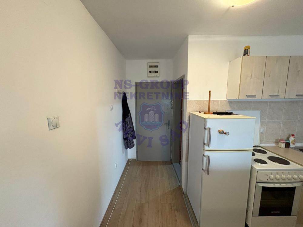 Slika 3 - Garsonjera na Podbari - Renoviran ! 