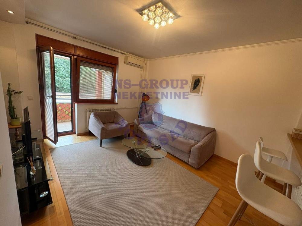 Slika 4 - Fantastičan stan. Izuzetno retko u ponudi !