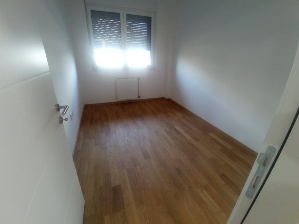 Slika 3 - Četvorosoban, 108m2, ima lift