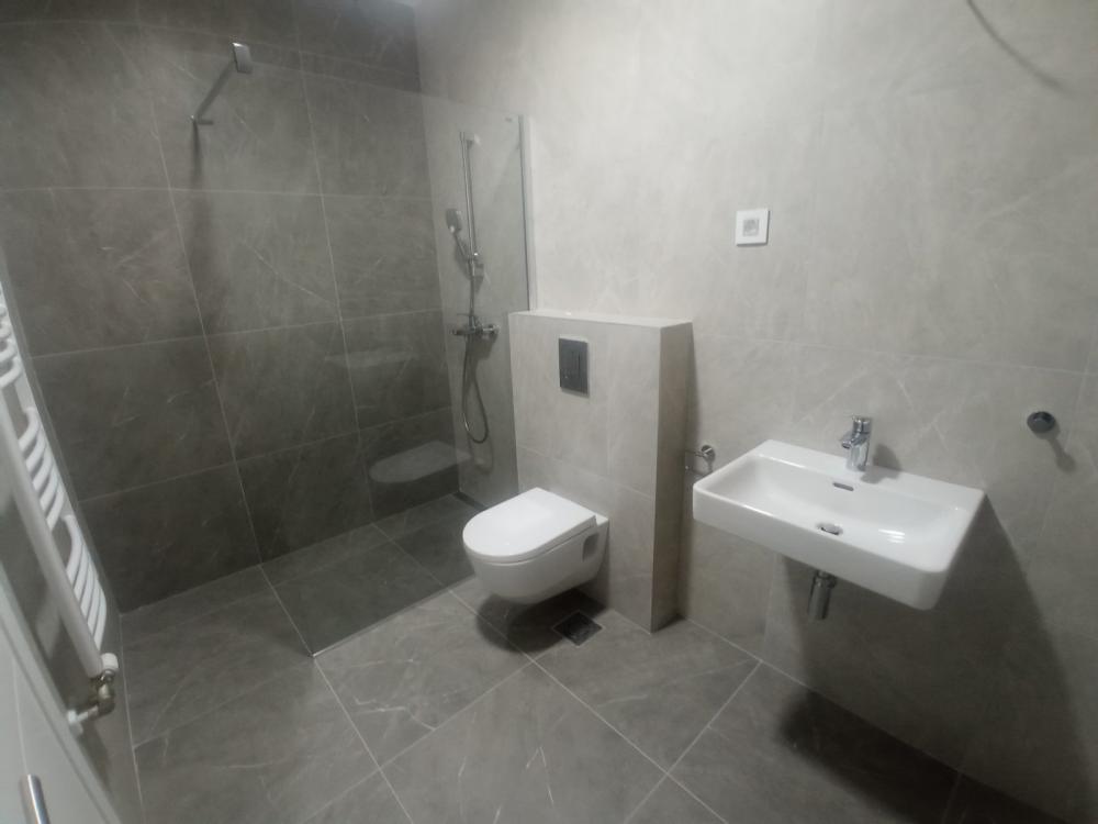 Slika 1 - Četvorosoban, 108m2, ima lift