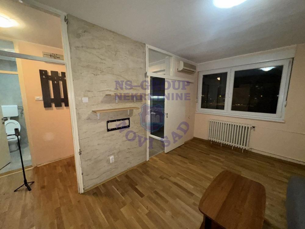 Slika 1 - Jednosoban,odlican,Novo Naselje