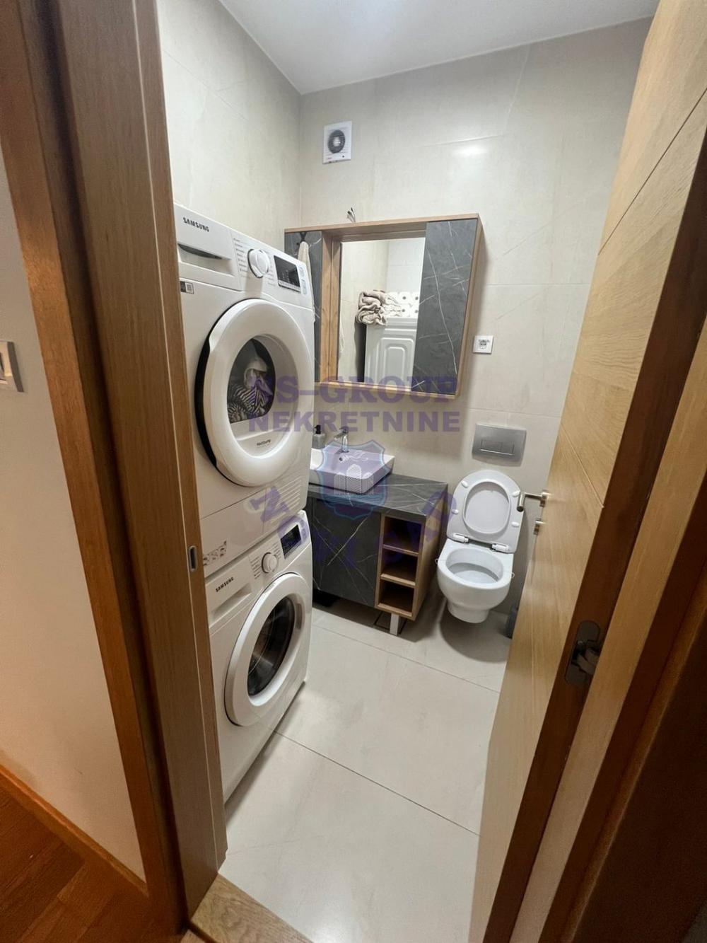 Slika 1 - Trosoban,odlican,namesten,Bulevar Evrope