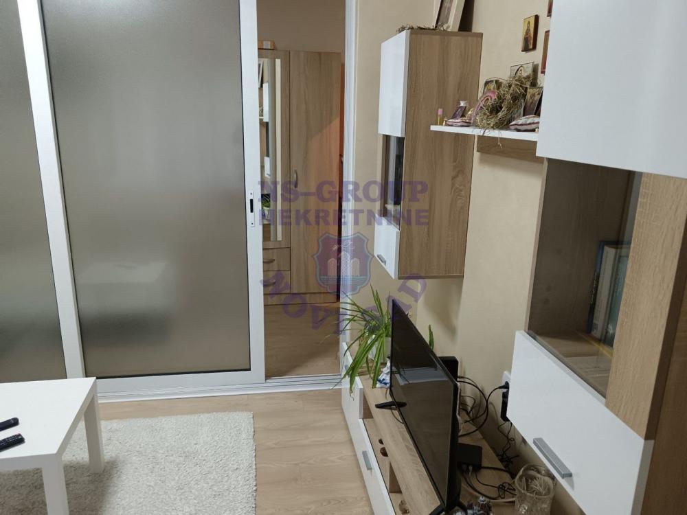 Slika 5 - Jednosoban,odlican,renoviran,Nova Detelinara