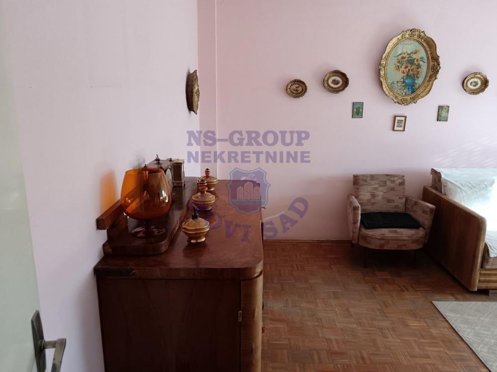 Slika 4 - Trosoban,odlican strukturno,Liman 2