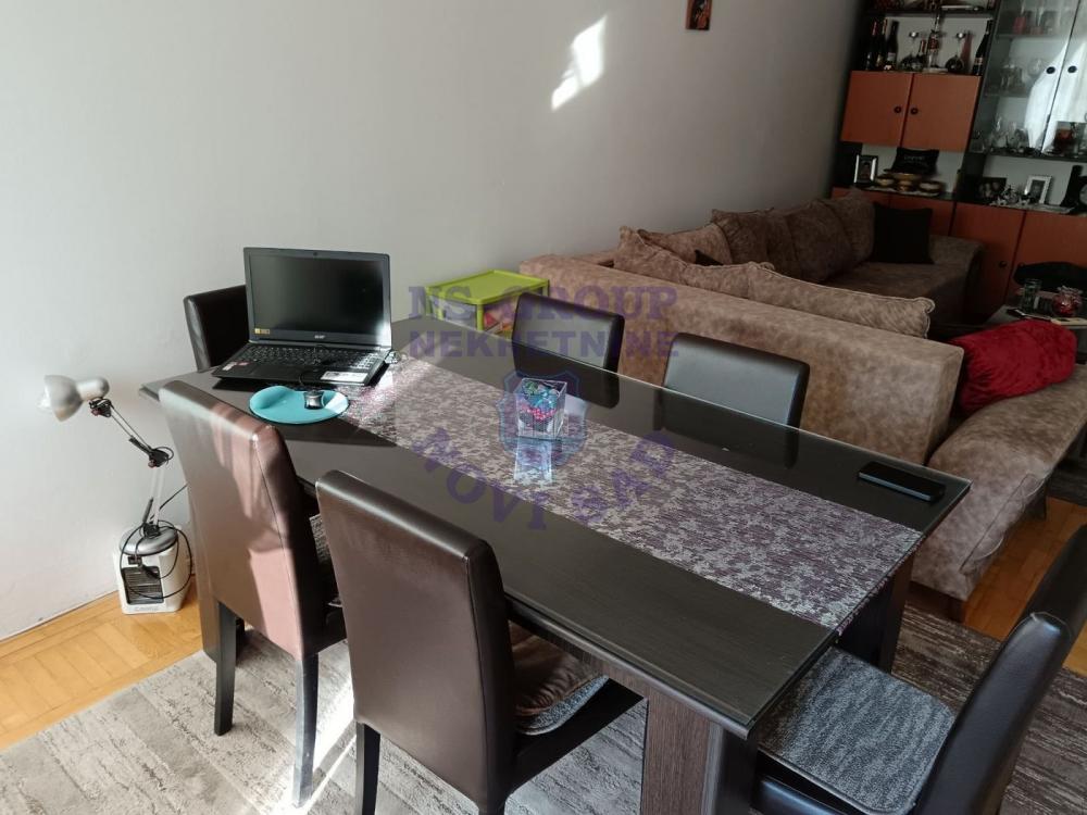 Slika 7 - Dvoiposoban,odlican,Grbavica