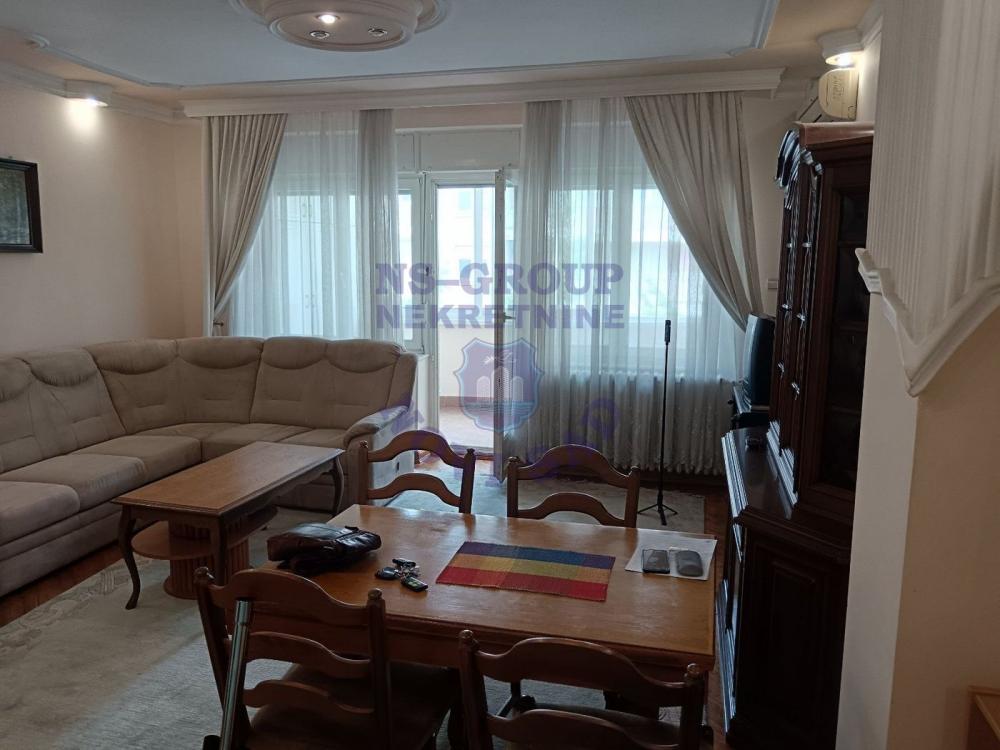 Slika 5 - Dvosoban,odlican,Grbavica