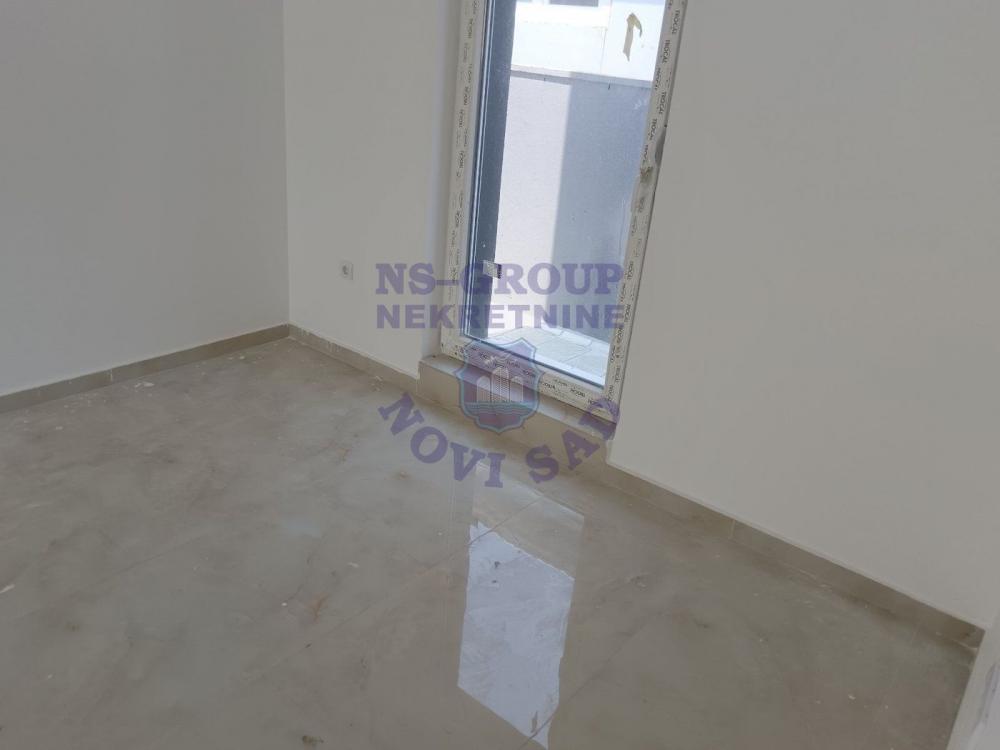 Slika 5 - Cetvorosoban,odlican,nov,Veternik