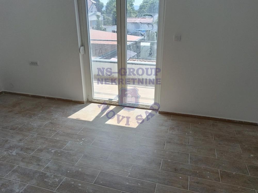 Slika 7 - Cetvorosoban,odlican,nov,Veternik