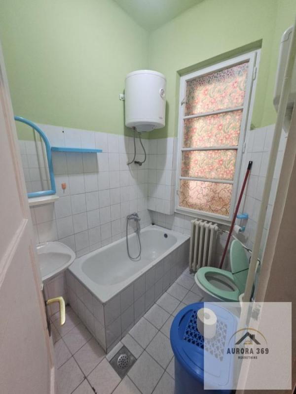 Slika 4 - PRODAJE SE MALI JEDNOSOBAN SALONAC U CENTRU NOVOG SADA- STARI GRAD