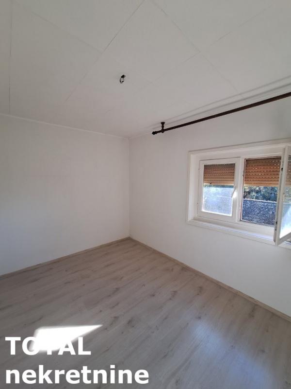 Slika 2 - Stan,NOVI SAD,PODBARA,kv: 29.00, € 69000, ID: 1101712