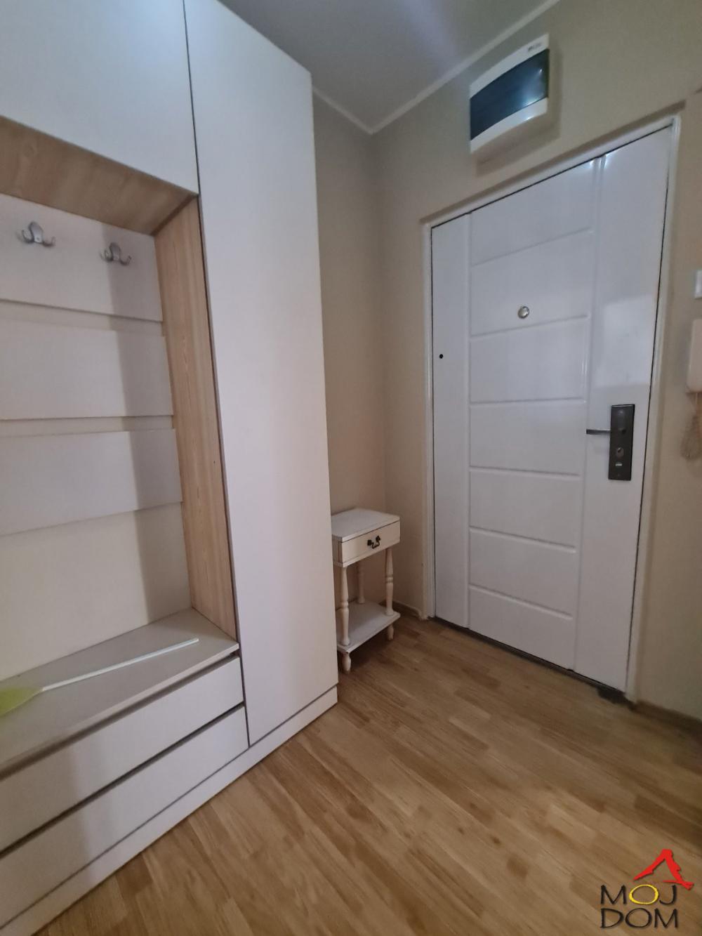 Slika 9 - Stan,NOVI SAD,STANICA,kv: 40, € 113300, ID: 1031174