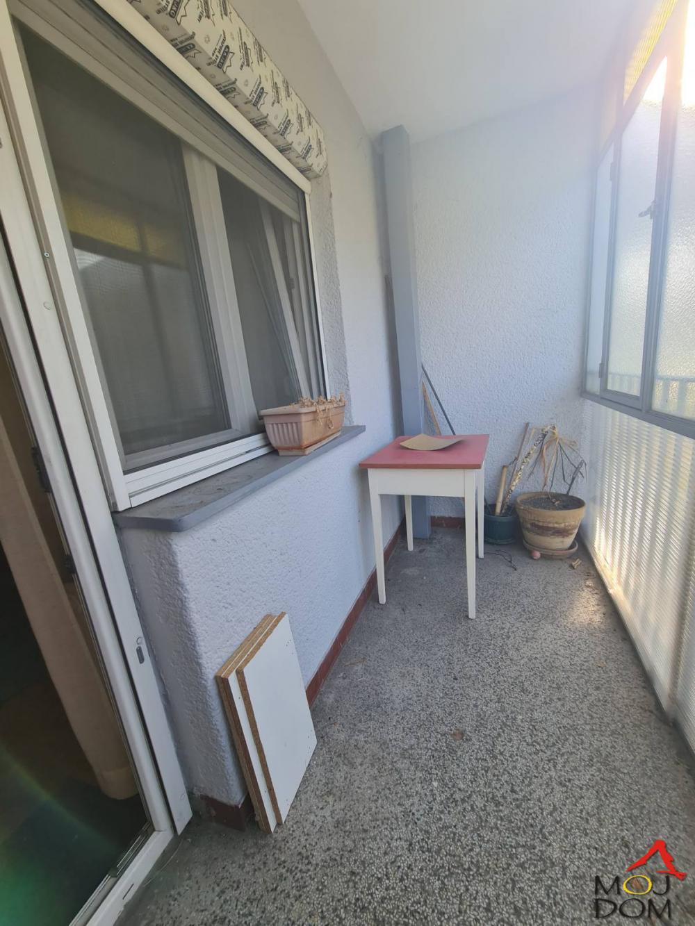 Slika 10 - Stan,NOVI SAD,STANICA,kv: 40, € 113300, ID: 1031174