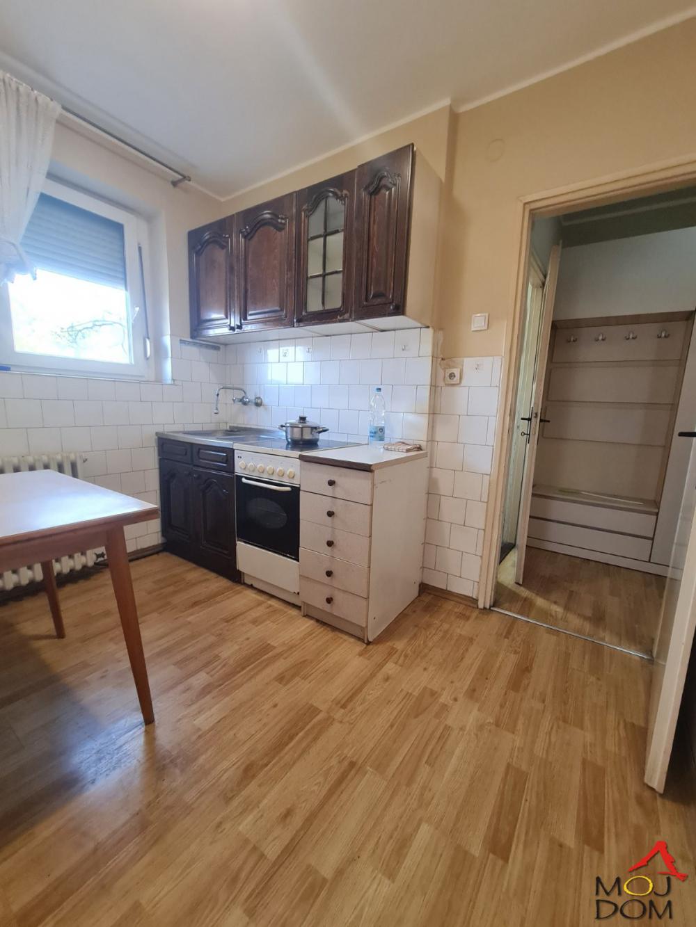 Slika 6 - Stan,NOVI SAD,STANICA,kv: 40, € 113300, ID: 1031174