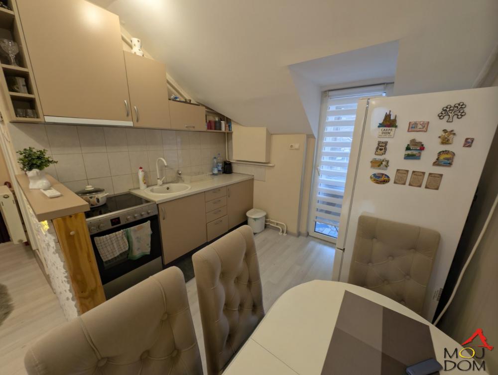 Slika 7 - Stan,NOVI SAD,ADICE,kv: 38, € 105500, ID: 1031360