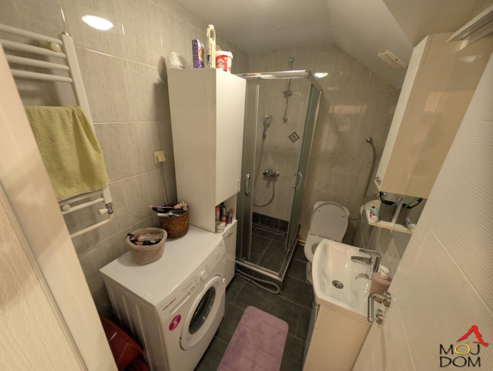 Slika 11 - Stan,NOVI SAD,ADICE,kv: 38, € 105500, ID: 1031360