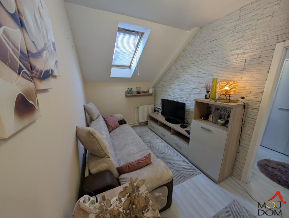 Slika 3 - Stan,NOVI SAD,ADICE,kv: 38, € 105500, ID: 1031360