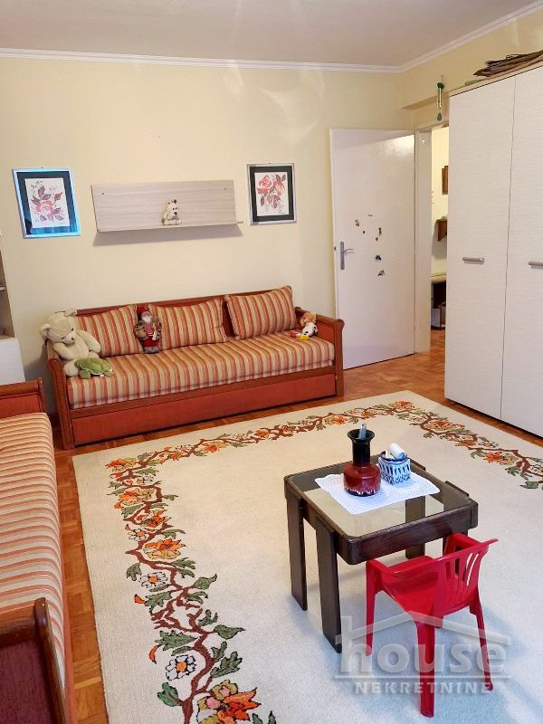 Slika 4 - Stan,NOVI SAD,GRBAVICA,kv: 71.00, € 184600, ID: 1064917