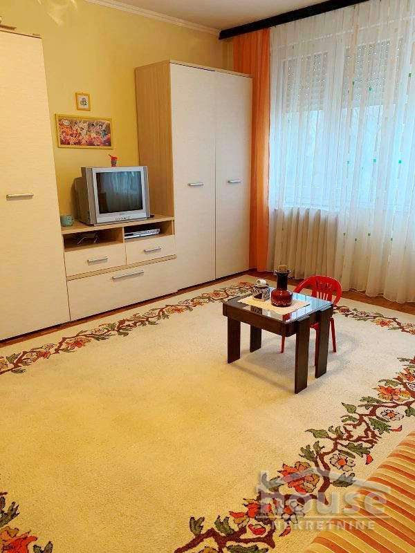 Slika 9 - Stan,NOVI SAD,GRBAVICA,kv: 71.00, € 184600, ID: 1064917