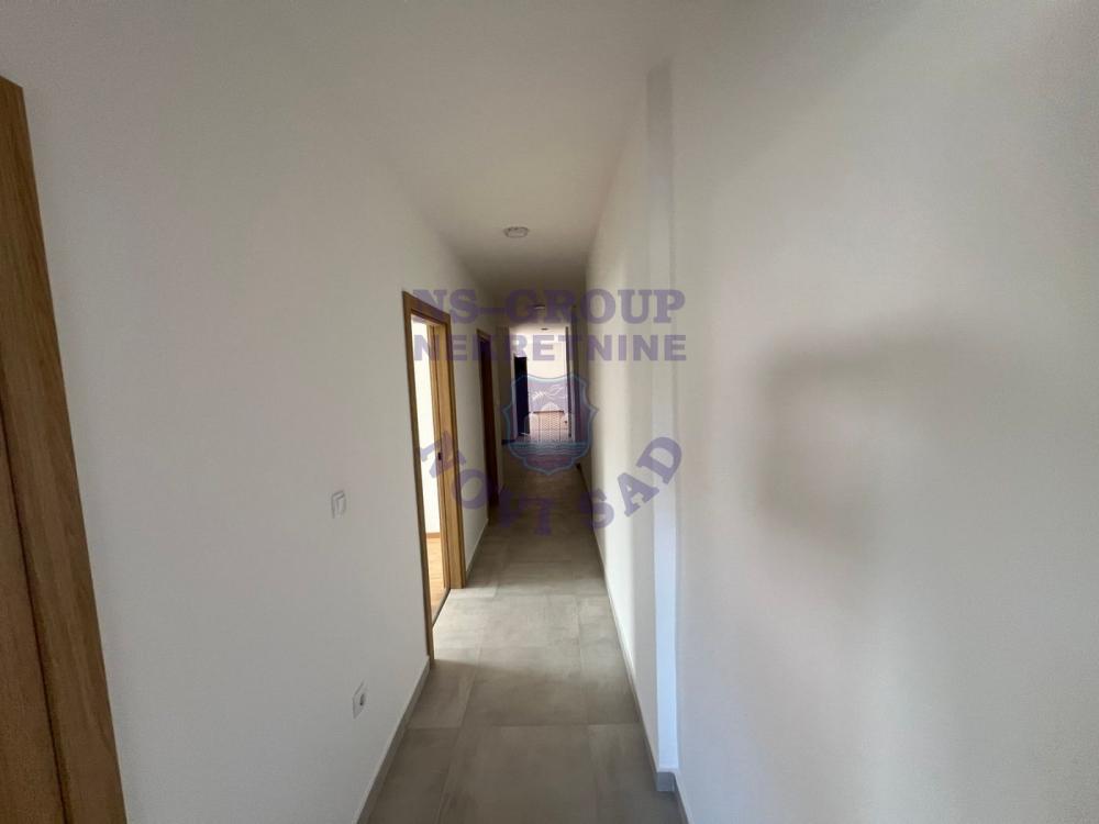 Slika 2 - Četvorosoban na Veterničkoj rampi - Useljiv ! 