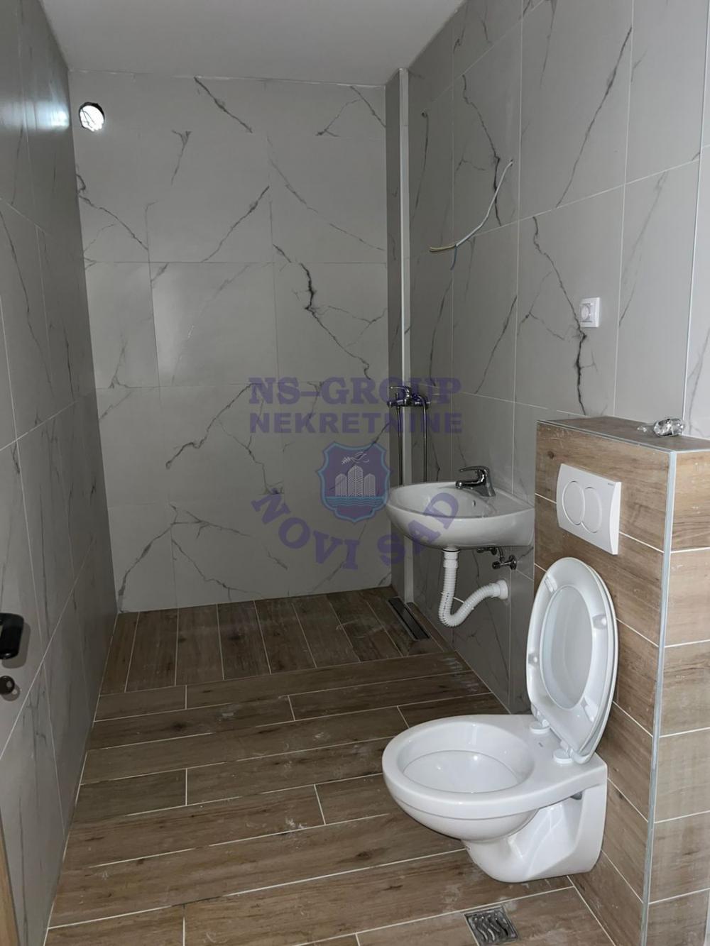 Slika 7 - Četvorosoban na Veterničkoj rampi - Useljiv ! 