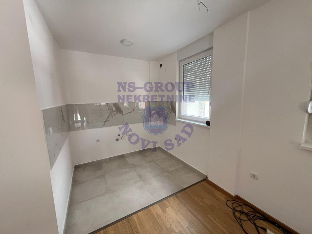 Slika 9 - Četvorosoban na Veterničkoj rampi - Useljiv ! 