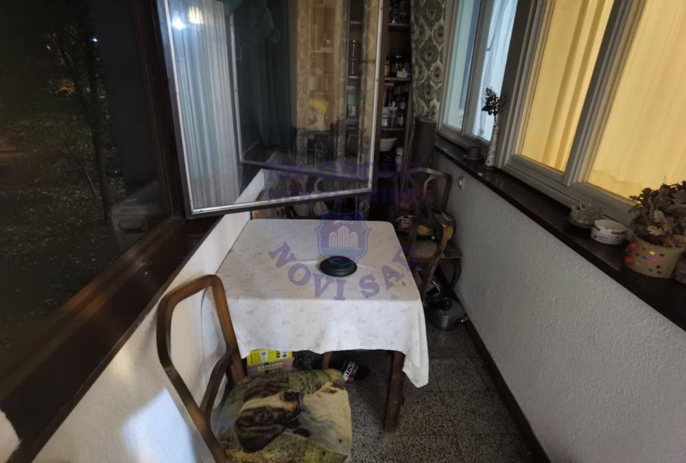 Slika 9 - Odlican trosoban stan u lepom delu grada!