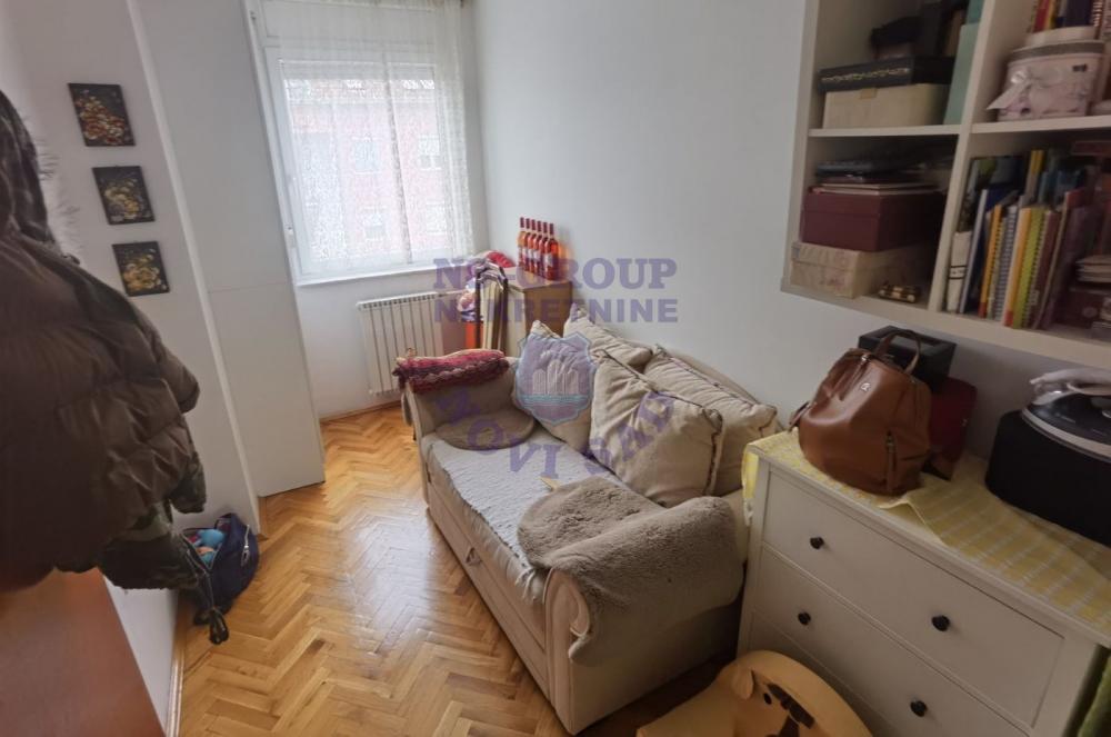 Slika 3 - Funkcionalan dvoiposoban na lepoj lokaciji!