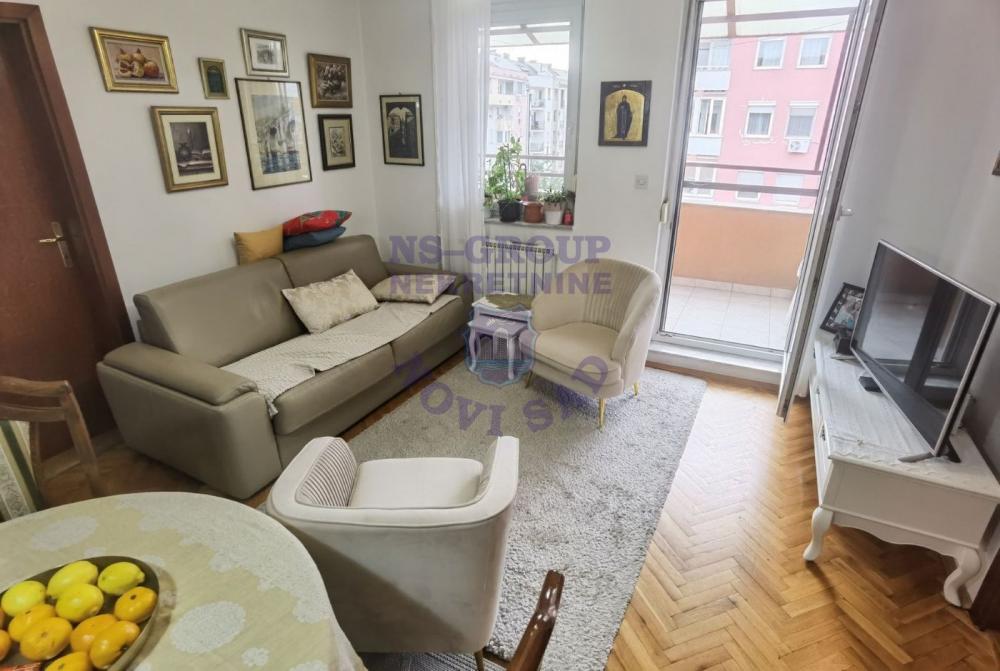 Glavna slika -Funkcionalan dvoiposoban na lepoj lokaciji!