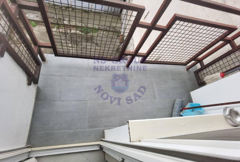 Slika 6 - Stan sa garazom u cara Dusana!