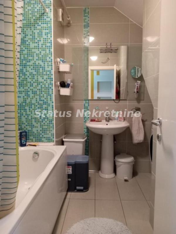 Slika 8 - Grbavica -Danila KIša -Extra duplex  96 m2-Četvorosoban