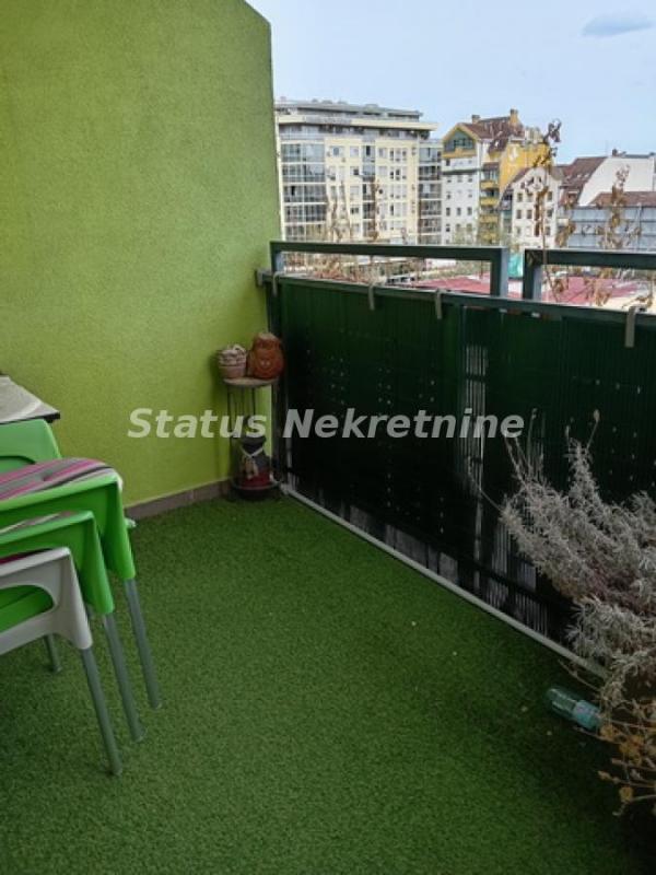 Slika 9 - Grbavica -Danila KIša -Extra duplex  96 m2-Četvorosoban