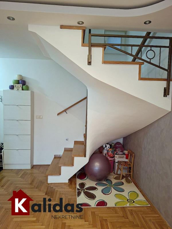 Slika 7 - Stan,NOVI SAD,NOVA DETELINARA,kv: 70, € 211100, ID: 1007993