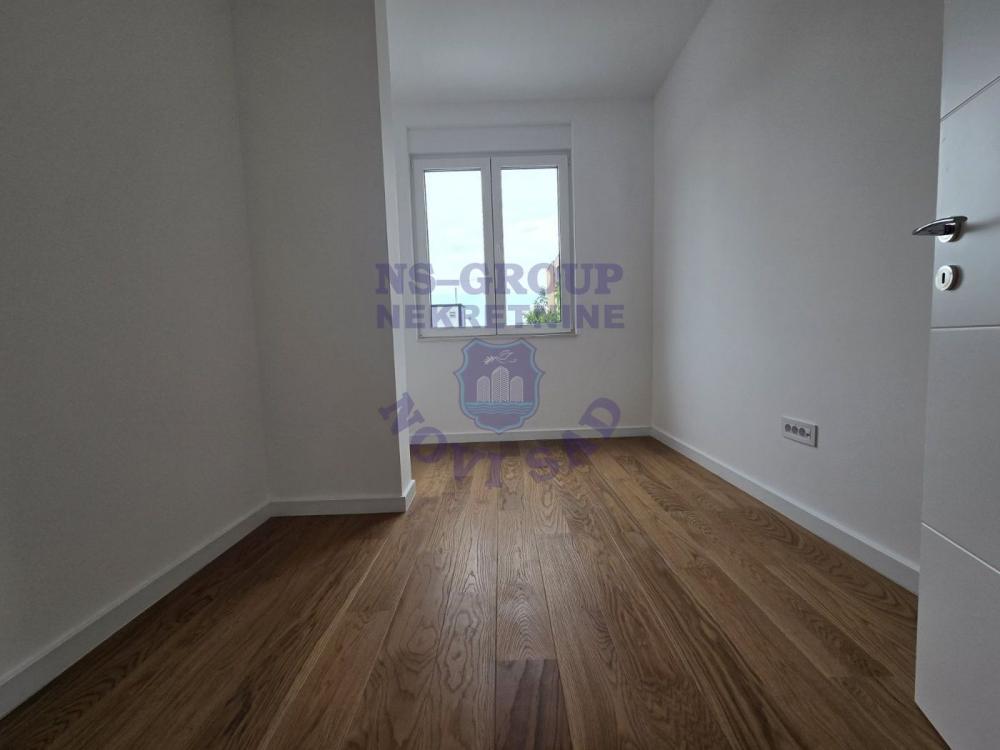 Slika 9 - Izuzetna novogradnja na Grbavici, 16 stanova, trosoban, PDV, autolift za garaže! š. 523235