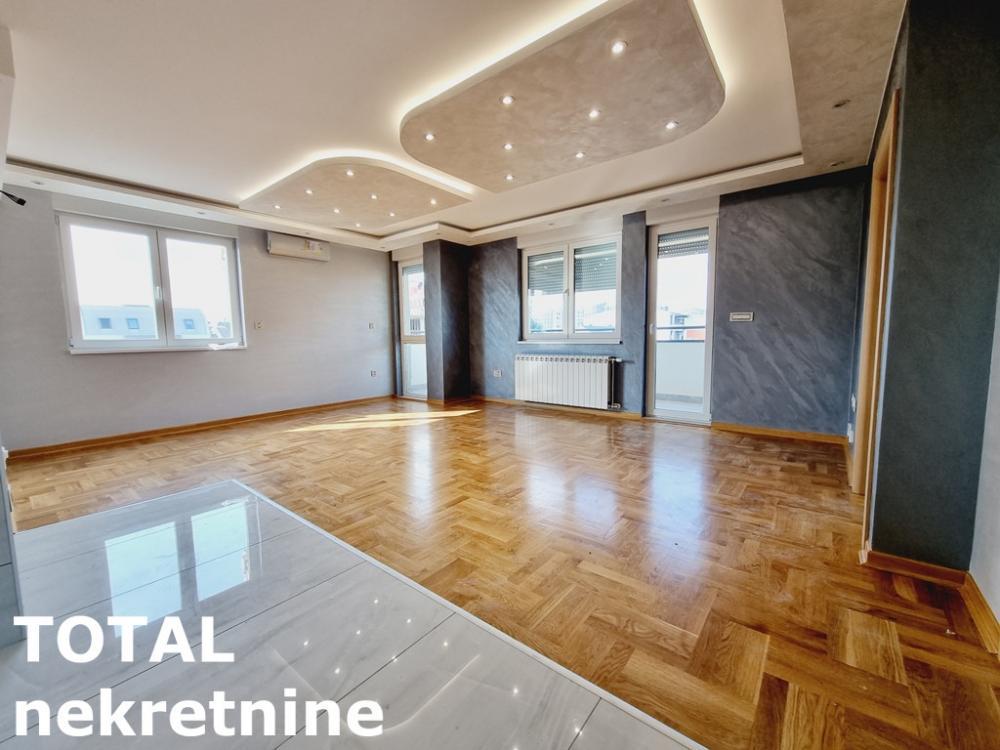 Glavna slika -Stan,NOVI SAD,TELEP,kv: 72.00, € 180000, ID: 1101783