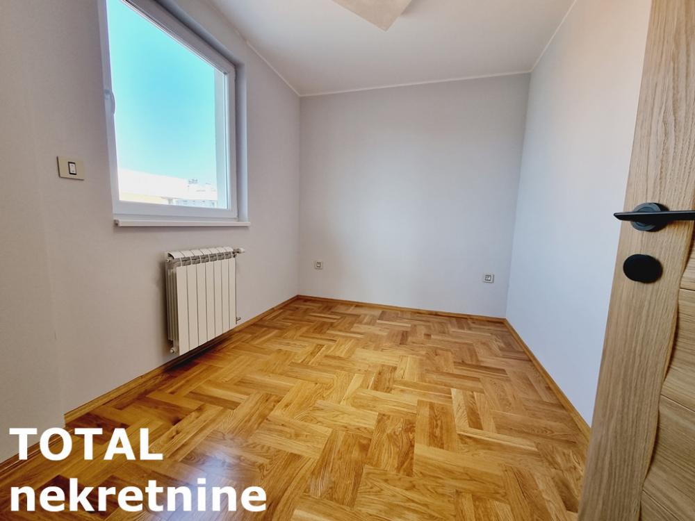 Slika 4 - Stan,NOVI SAD,TELEP,kv: 72.00, € 180000, ID: 1101783