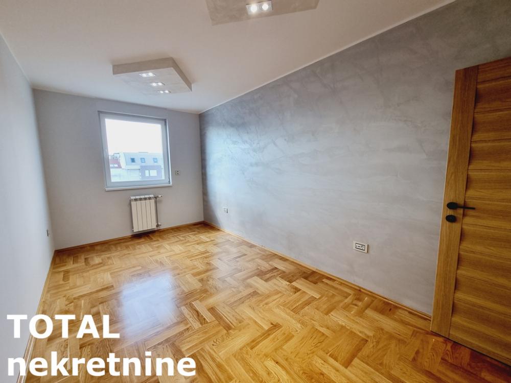 Slika 6 - Stan,NOVI SAD,TELEP,kv: 72.00, € 180000, ID: 1101783