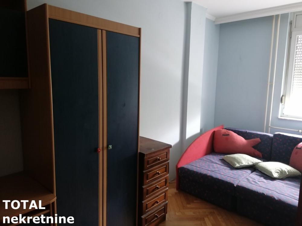 Slika 3 - Stan,NOVI SAD,NOVA DETELINARA,kv: 46.00, € 116000, ID: 1101521