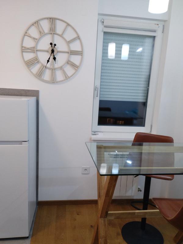 Slika 7 - Stan,NOVI SAD,ADAMOVIĆEVO NASELJE,kv: 29.00, € 106450, ID: 1058187