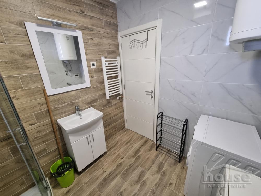 Slika 8 - Stan,PETROVARADIN,SADOVI,kv: 31.00, € 62000, ID: 1064886