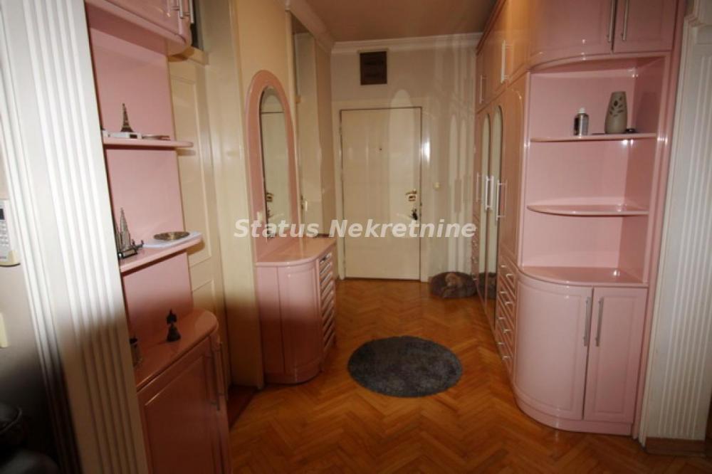 Slika 5 - Grbavica-Miše Dimitrijevića-91 m2 --065/3858-888