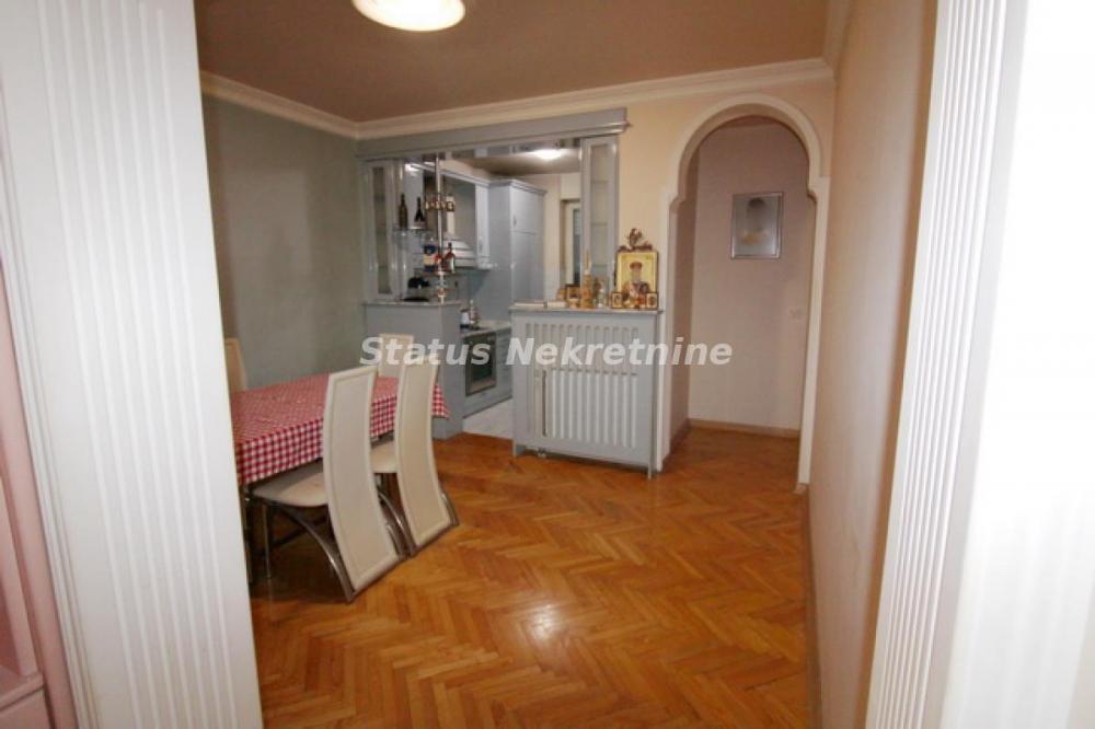 Slika 8 - Grbavica-Miše Dimitrijevića-91 m2 --065/3858-888