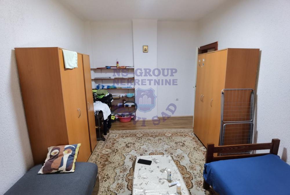 Slika 1 - Jednosoban stan sa puno potencijala u centru grada!